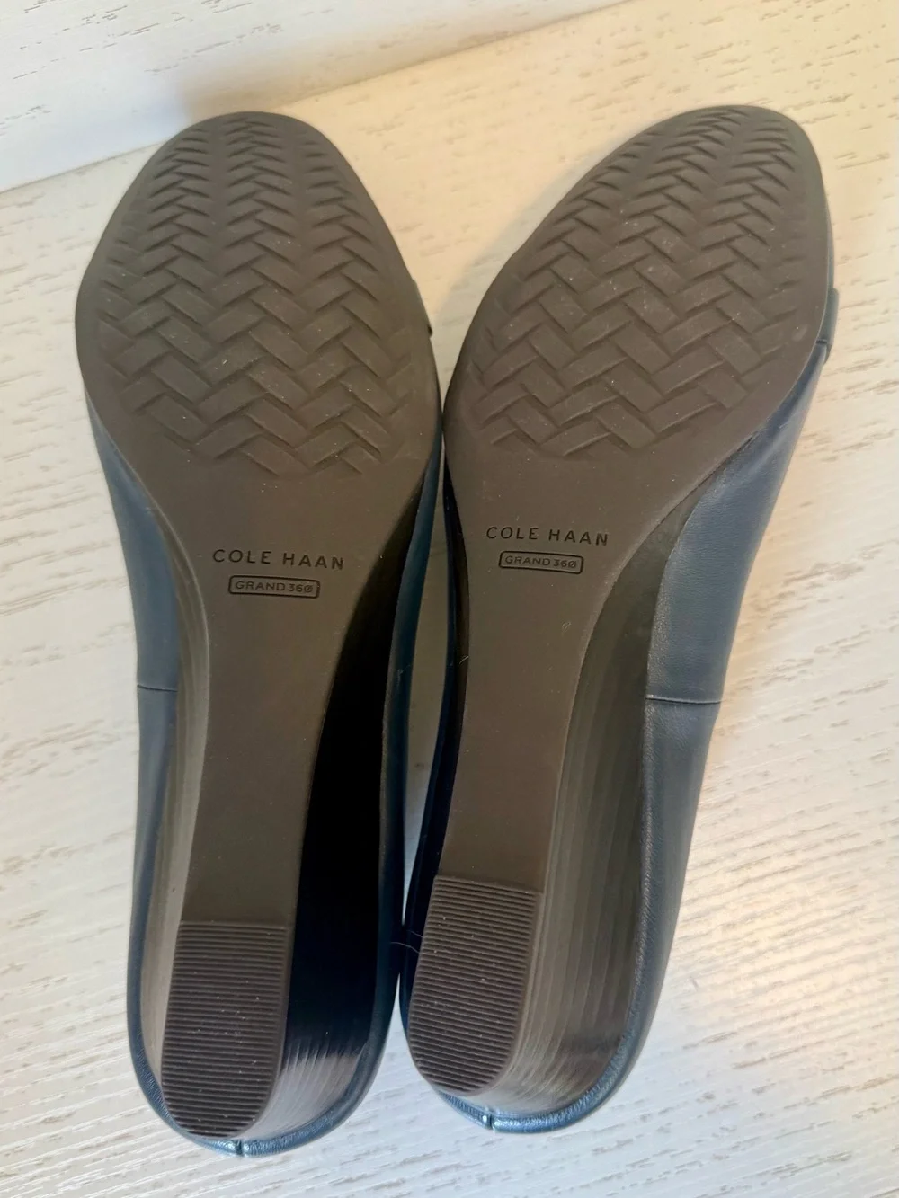 Cole Haan Navy Leather wedge pumps new without box size 8